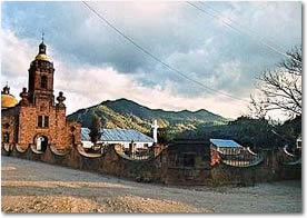 Hotel Mission / Cerocahui